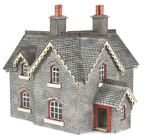 PN935 N Scale Settle/Carlisle Station Master's House - Metcalfe Models