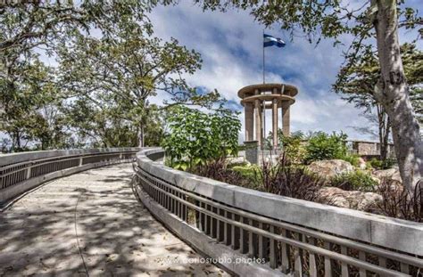 Monumento histórico de La Paz Tegucigalpa, Honduras