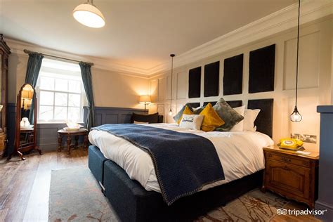 WINDMILL CLAPHAM - Updated 2022 Prices & Hotel Reviews (London, England)