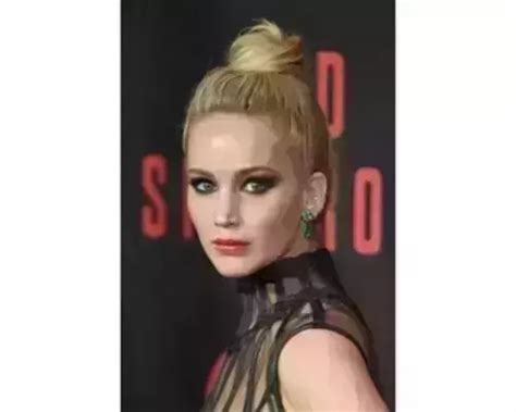 25 Stunning Jennifer Lawrence Haircuts And Hair Colors | Fabbon