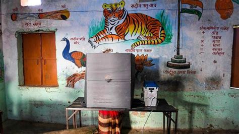 Photos: Amid pandemic, Bihar assembly election kicks-off today ...