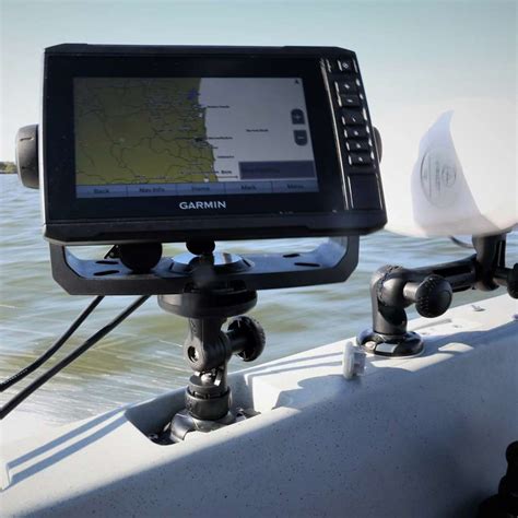 Garmin Fishfinder Mount R-Lock | RAILBLAZA International