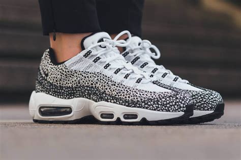 NIKE Air Max 95 Premium with Dot Pattern Black & White | SOLETOPIA