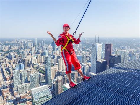 Too scared to do CN Tower’s EdgeWalk? Global’s Kim Sullivan did it for you | Globalnews.ca