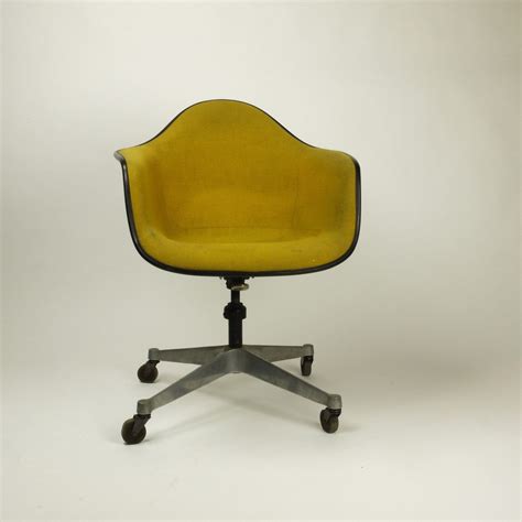 Vintage Mid Century Herman Miller Upholstered by DailyMemorandum | Best ...