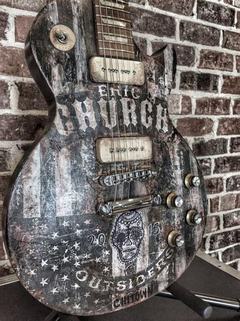 Eric Church opens CMA Fest store with rare memorabilia