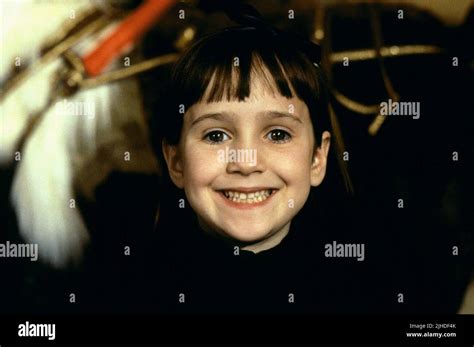 MARA WILSON, MIRACLE ON 34TH STREET, 1994 Stock Photo - Alamy