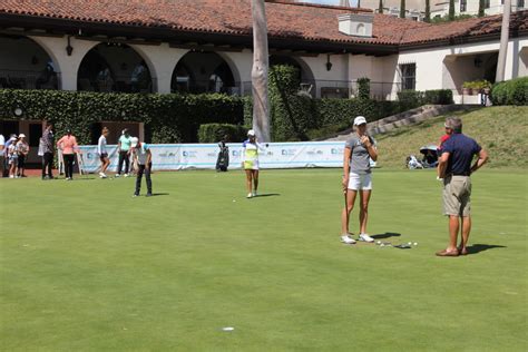 For LPGA players, host families offer a place to call home : Larchmont Chronicle