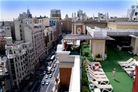 Hotel Emperador - stylish hotel with rooftop pool in the centre of Madrid, Spain