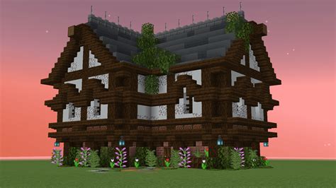 Tudor style house i made after watching Bdubs' video : r/Minecraftbuilds