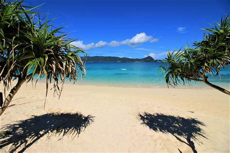 5 Best Beaches in Japan apart from Okinawa - Japan Web Magazine