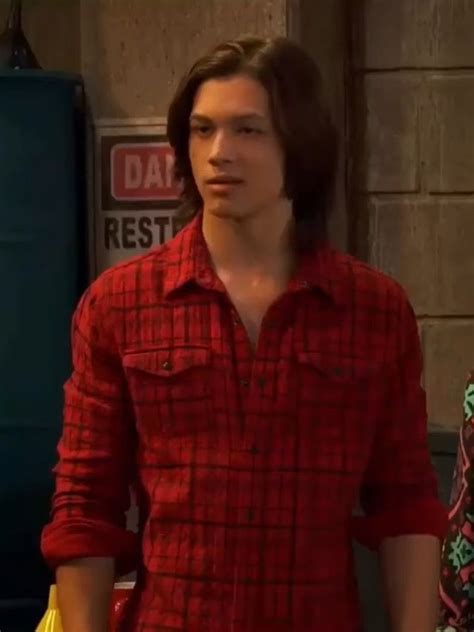 jack brewer / leo howard | Canzoni