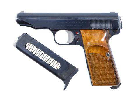 Bernadelli, UB, Italian Experimental Pistol, 55, A-1703 - Historic Investments