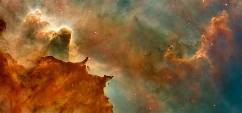 Carina Nebula Details Great Clouds by Hubble Telescope