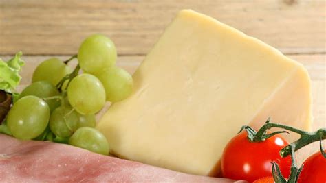 10 Most Popular English Cheeses - TasteAtlas