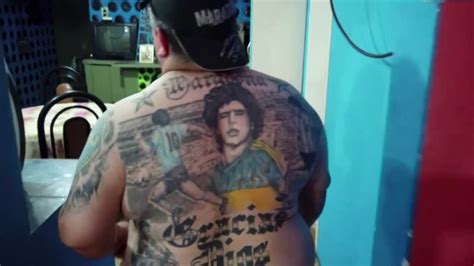 Argentines celebrate love for Maradona in ink