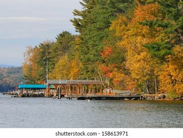 Fall Foliage On Lake Winnipesaukee Gilford Stock Photo 158613971 | Shutterstock