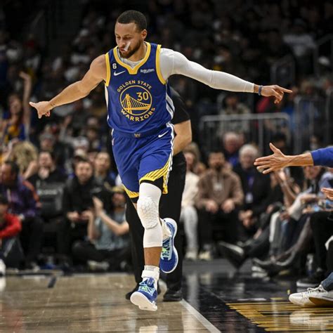 Steph Curry & Under Armour - StockX News