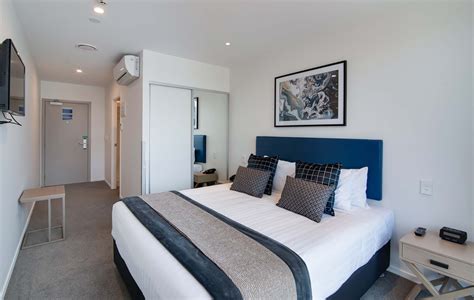 Ramada Queenstown Central - Book direct and pay no booking fees - Ramada Queenstown Central