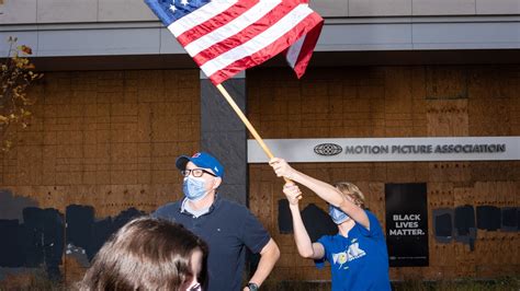 Outside the White House, the Site of Anti-Trump Protests Hosts a Celebration | The New Yorker