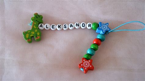 Make a Cute and Simple Name Keychain - DIY Style - Guidecentral - YouTube