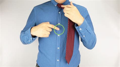 How to Wear a Tie Clip: 6 Steps (with Pictures) - wikiHow