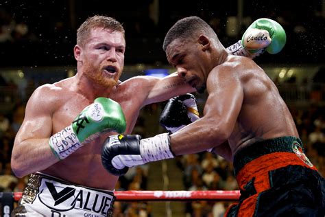 Canelo Alvarez - Saul Canelo Alvarez Makes Dominant Return With Victory ...