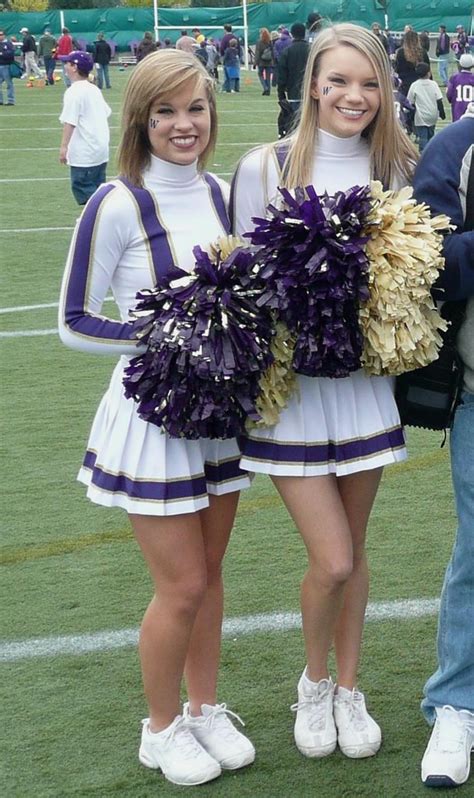 washington huskies cheerleaders | MIKE | Flickr