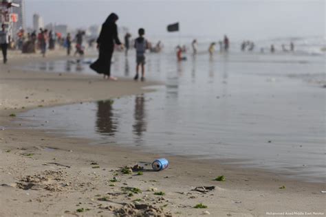 Gaza residents have no alternative to polluted beaches – Middle East ...