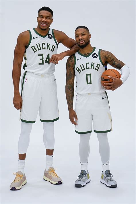 Giannis Antetokounmpo and Damian Lillard (Milwaukee Bucks) at the NBA's ...