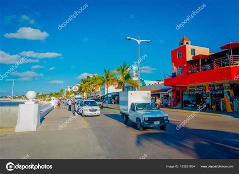 COZUMEL, MEXICO - NOVEMBER 09, 2017: Outdoor view of some tourists enjoying the city of Cozumel ...