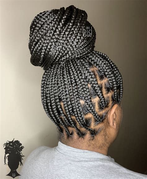 Knotless Box Braids Bun in 2020 | Box braids bun, Braided bun, Lose braids