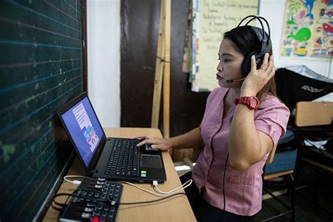 DepEd told: Provide teachers, students laptops to access free Adobe apps