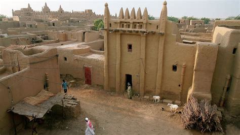 Ancient Mud Brick Buildings in Danger with Instability in Mali, UNESCO ...