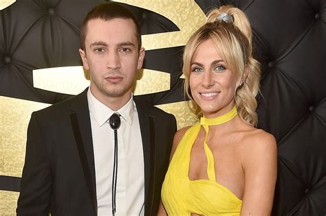 Twenty One Pilots' Tyler Joseph and Wife Jenna Welcome Daughter