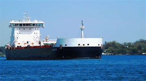 It's a good time to watch freighters on the Great Lakes