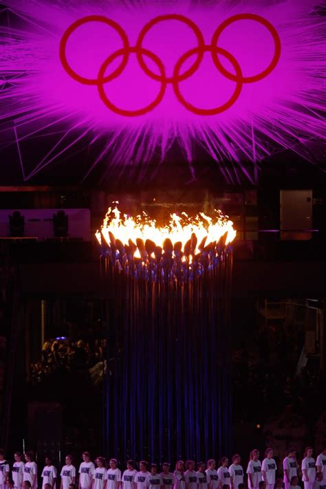 Fun photos from the Olympic flame ceremony | BOOMSbeat