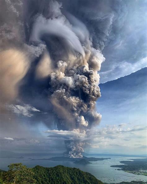 Taal Volcano Eruption in Tagaytay City on 20200112 - TAYO.ph - Life Portal of the Philippines PH