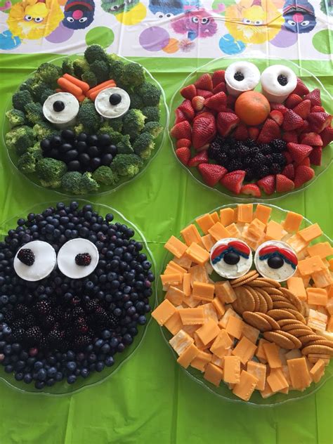 Sesame Street Fruit and Veggie Trays Monster Birthday Parties, Elmo Party, Birthday Party Food ...