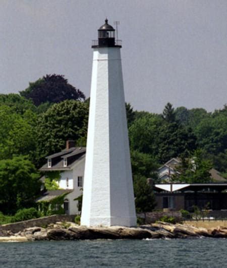 Ghosts of New England: Forlorn Bride of The Lighthouse Inn - New London ...