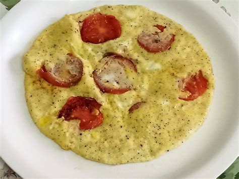 Tomato Egg Omelet Recipe - Delishably