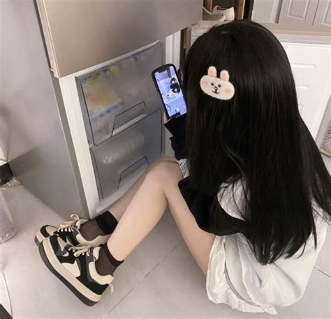 faceless - pfp | Cute japanese girl, Japanese girl, Korean girl