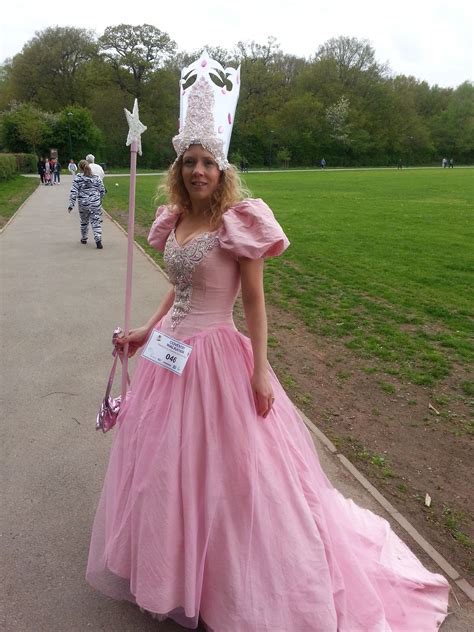 Glinda Costume Diy