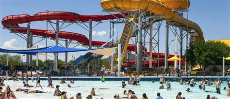 Six Flags Hurricane Harbor Phoenix | Visit Arizona