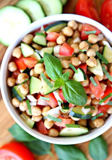 A Delicios Chickpea Salad Recipe Full of Fresh Veggies