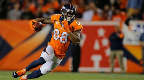 Denver Broncos: Demaryius Thomas, team exchange contract offers ...