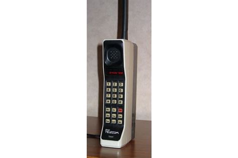 History Of The Cell Phone (1973 To 2023) Practically, 45% OFF