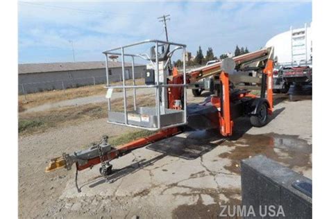 2007 JLG T350 Towable Boom Lift