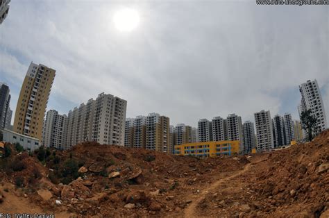 Chenggong, one of the largest new ghost town in China: 36 pictures