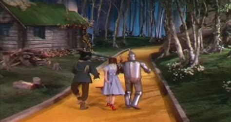 DVD Version Wizard of Oz,: Hanging Munchkin Clip (Edited Version) - Videos - Metatube